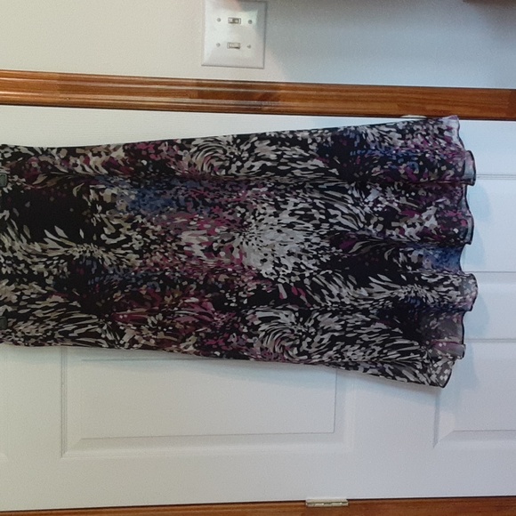 GUC- East 5th Skirt - Picture 2 of 6